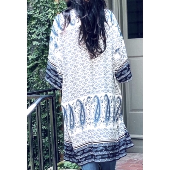 Paisley Boho Open Kimono - Picture 3 of 11